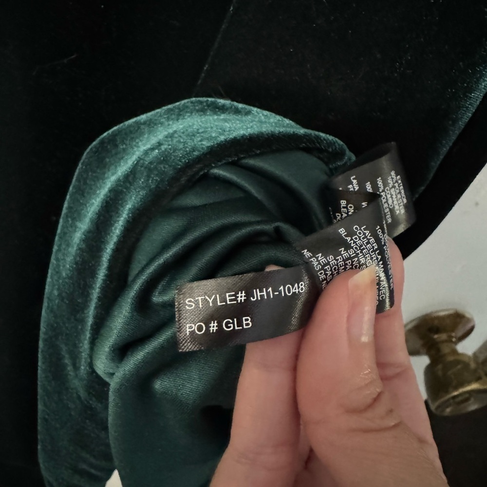 Jessica Howard Velvet Mini Dress - Picture 6 of 8